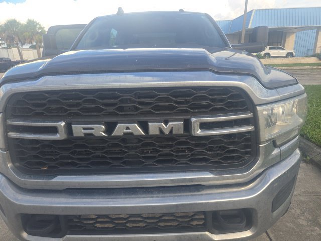 Used 2020 RAM 2500 Tradesman w/ Chrome Appearance Group AWD/4WD image 3