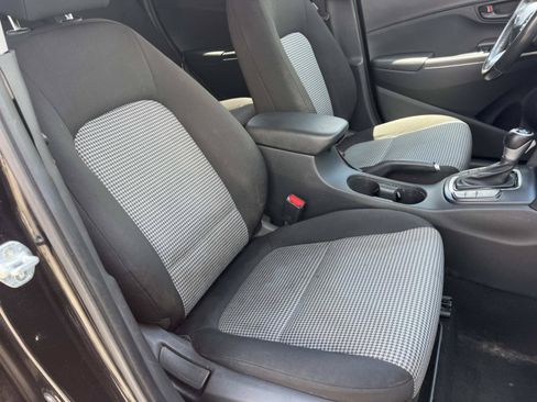 Used 2021 Hyundai Kona SEL FWD image 20