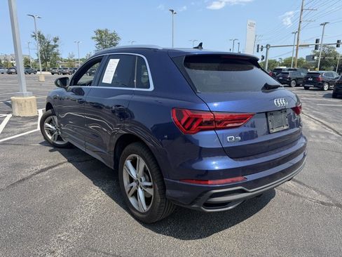 Used 2024 Audi Q3 2.0T Premium w/ Convenience Package AWD/4WD image 3