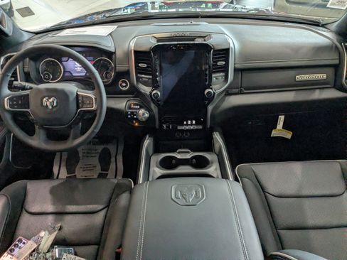 New 2026 RAM 1500 Laramie AWD/4WD image 13