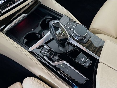 Used 2019 BMW 540i w/ Executive Package RWD image 17
