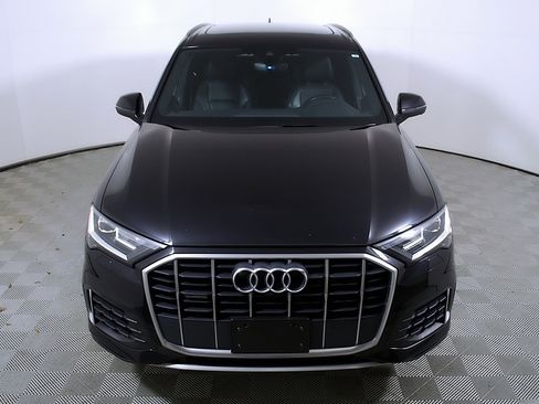 Used 2021 Audi Q7 3.0T Premium AWD/4WD image 4