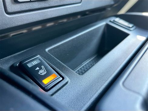 Used 2023 Nissan Titan PRO-4X w/ Pro-4x Convenience Package image 20