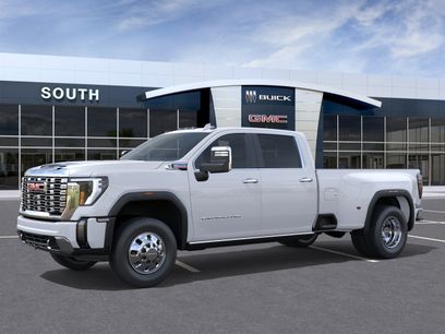 New 2026 GMC Sierra 3500 Denali w/ Denali Reserve Package