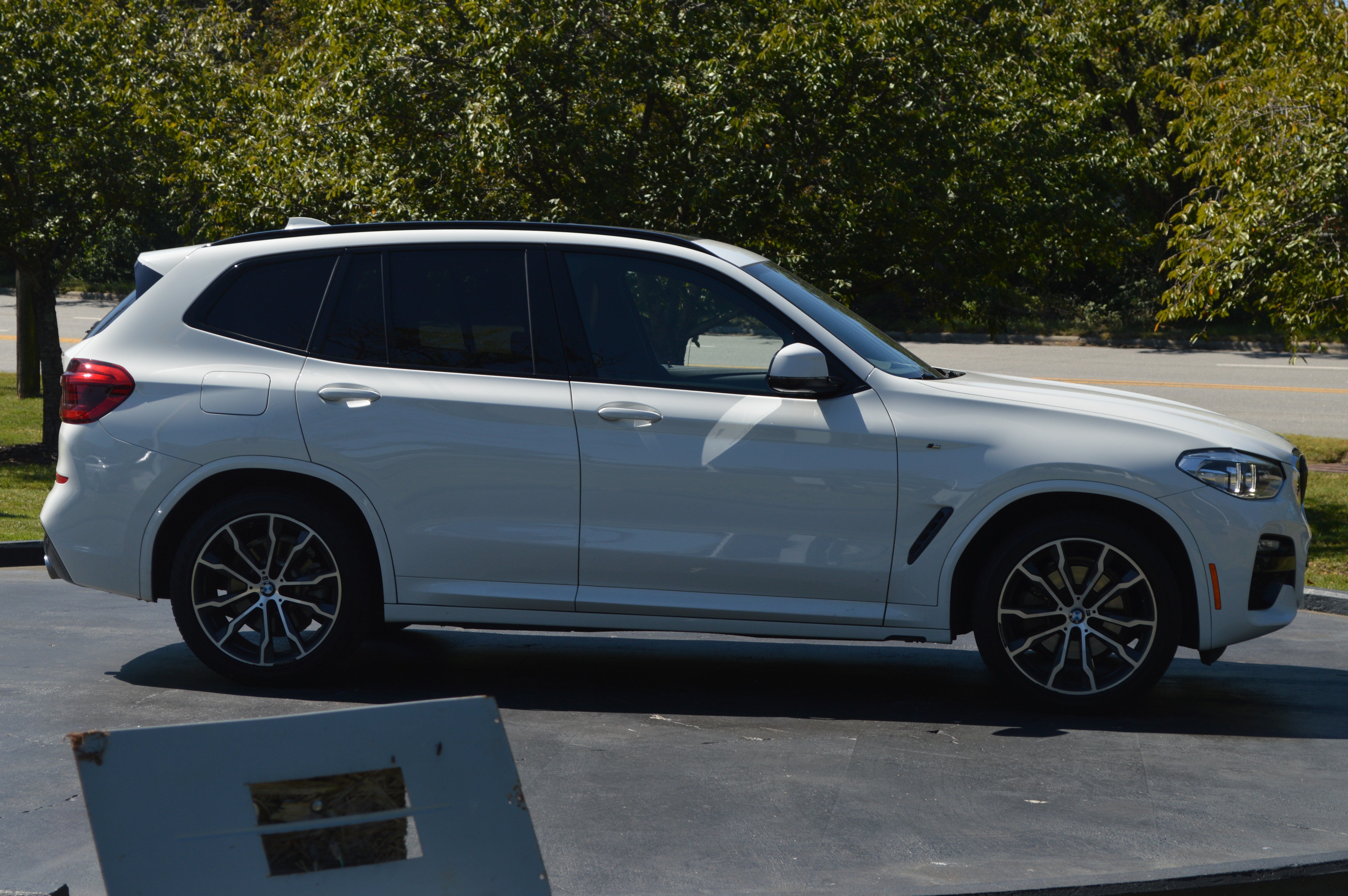 Used 2020 BMW X3 xDrive30i w/ M Sport Package 2 AWD/4WD image 12