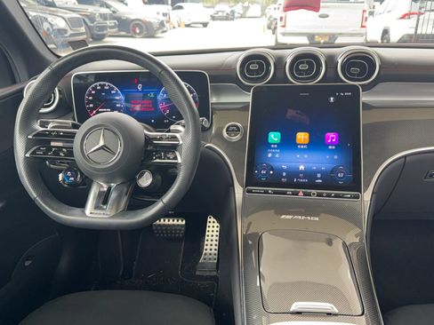 Used 2025 Mercedes-Benz GLC 43 AMG 4MATIC image 10