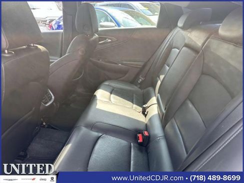 Used 2017 Chevrolet Malibu Premier w/ Premier Sun and Wheel Package image 17