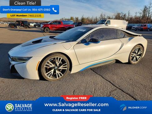 Used 2015 BMW i8 Coupe image 1