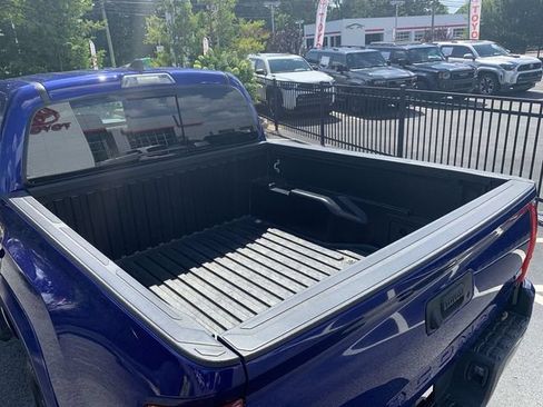 Certified 2023 Toyota Tacoma SR5 w/ Technology Package AWD/4WD image 37