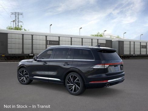 New 2026 Lincoln Aviator Black Label AWD/4WD image 4