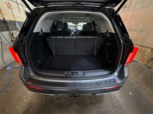 Used 2025 Ford Explorer Active w/ Active Comfort Package image 26