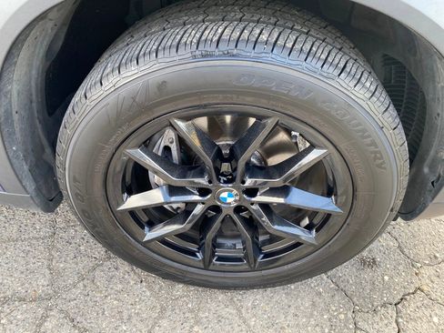 Used 2021 BMW X5 xDrive40i w/ Convenience Package image 37