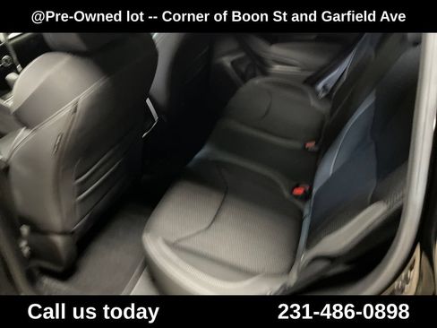 Used 2020 Subaru Forester Premium AWD/4WD image 26