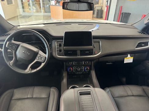 Used 2024 Chevrolet Tahoe RST w/ Luxury Package AWD/4WD image 15