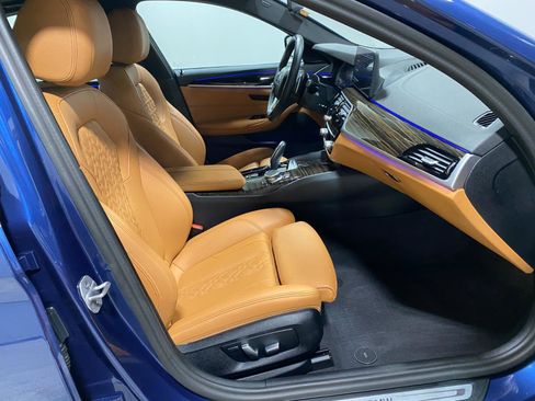 Certified 2023 BMW 530i xDrive w/ Convenience Package image 22