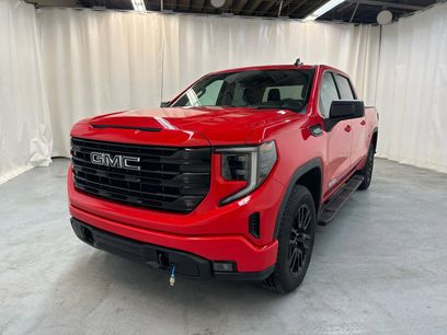 Certified 2024 GMC Sierra 1500 Elevation w/ LPO, Elevation Black Package