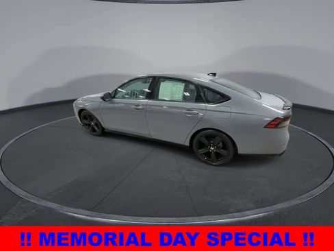 Used 2023 Honda Accord Sport image 6