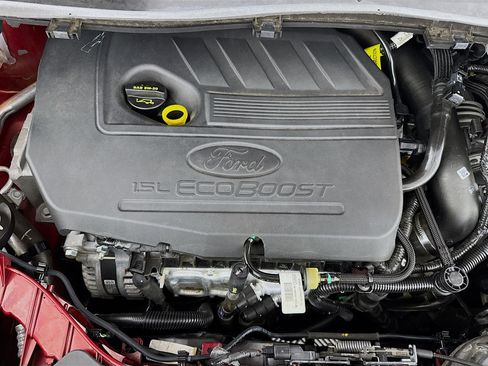 Used 2017 Ford Escape Titanium image 40