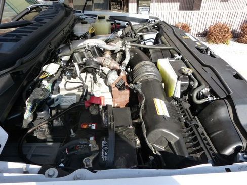 Used 2023 Ford F350 XLT image 11