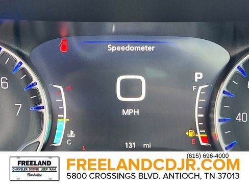 New 2025 Chrysler Pacifica Select image 11