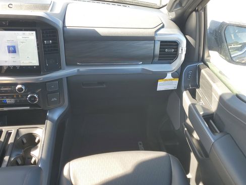 New 2025 Ford F150 Lariat w/ Equipment Group 501A Mid image 13