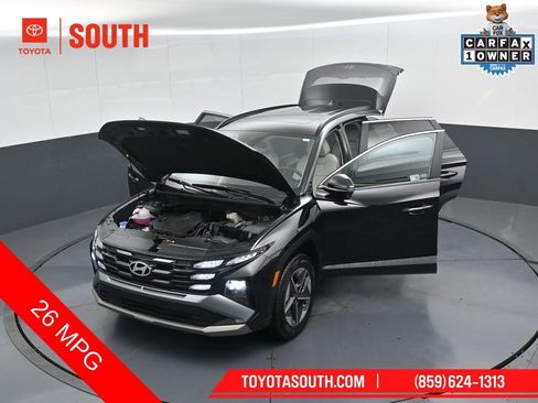 Used 2025 Hyundai Tucson SEL AWD/4WD image 57