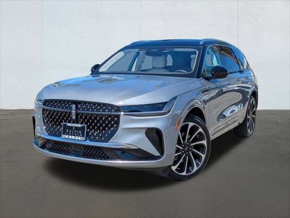 Used 2025 Lincoln Nautilus Black Label