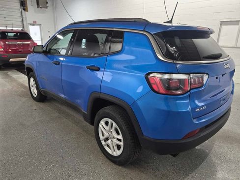 Used 2019 Jeep Compass Sport AWD/4WD image 6