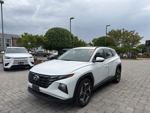 Used 2022 Hyundai Tucson SEL w/ Convenience Package image 2