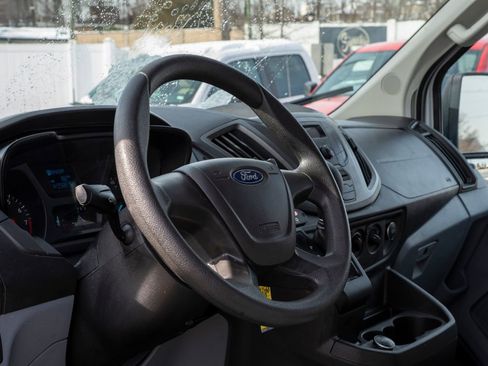 Used 2018 Ford Transit 150 XL image 20