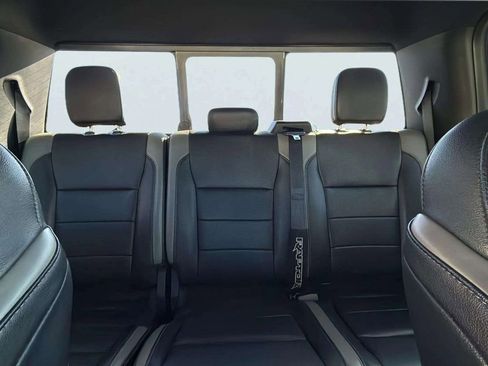 Used 2018 Ford F150 Raptor w/ Equipment Group 801A Mid image 17