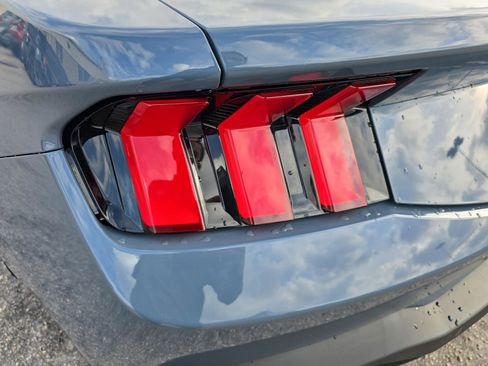 Used 2025 Ford Mustang GT image 36