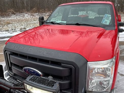 Used 2016 Ford F250 XL w/ Power Equipment Group image 18