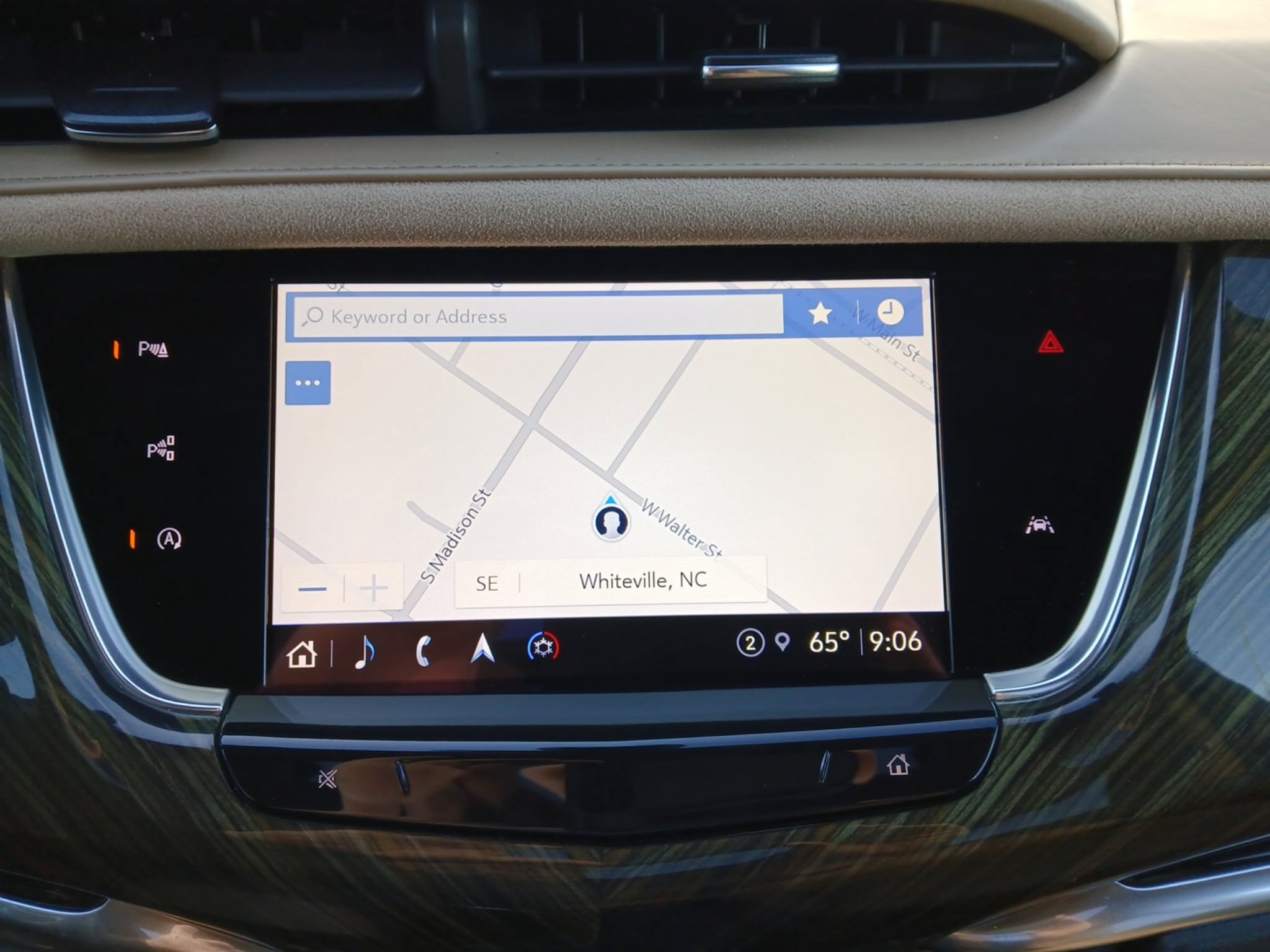 Used 2022 Cadillac XT6 Premium Luxury w/ Platinum Package AWD/4WD image 43