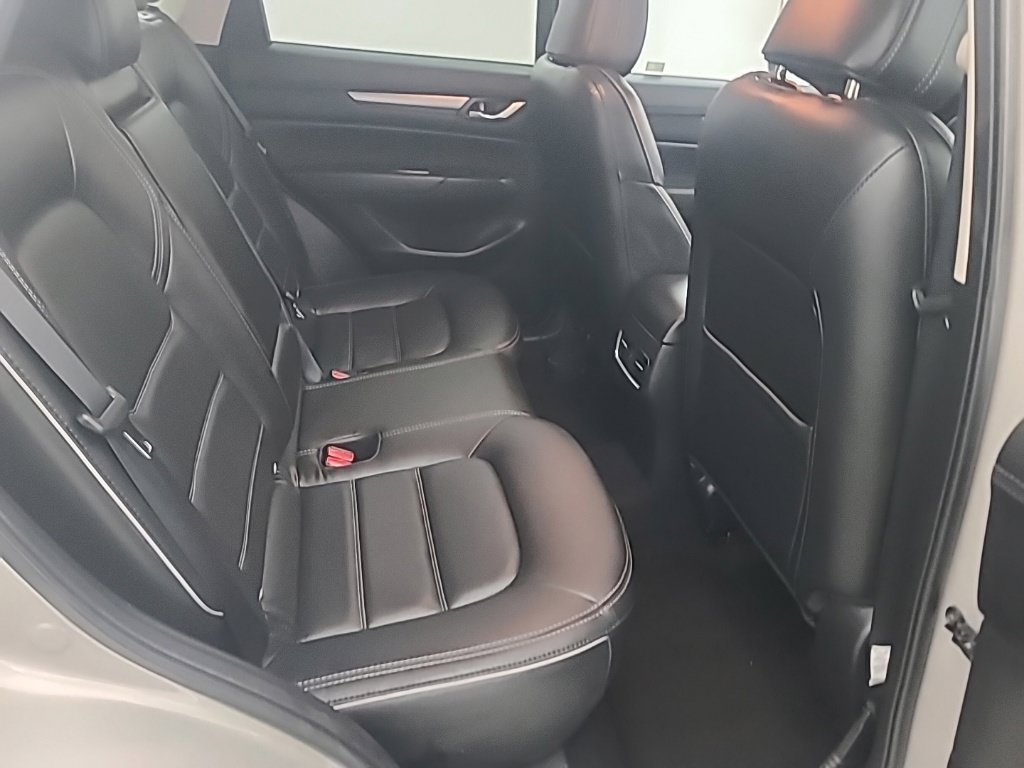 Used 2025 MAZDA CX-5 AWD 2.5 S w/ Preferred Package image 17