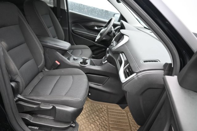 Used 2023 GMC Terrain SLE AWD/4WD image 9