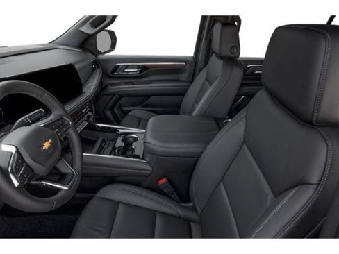 New 2026 Chevrolet Suburban LT w/ Comfort Package AWD/4WD image 11