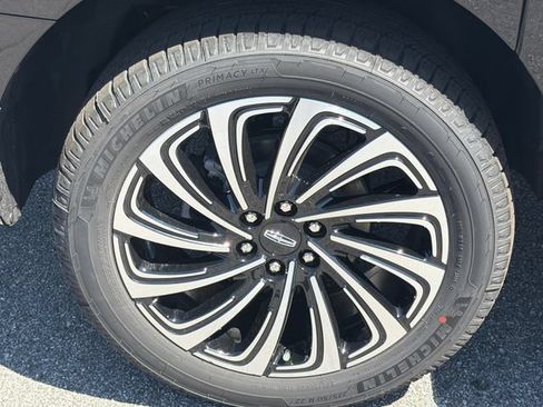 New 2027 Lincoln Navigator L Black Label AWD/4WD image 18