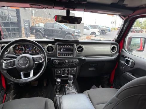 Used 2021 Jeep Wrangler Unlimited Sahara w/ Uconnect 4C Nav & Sound Group AWD/4WD image 10