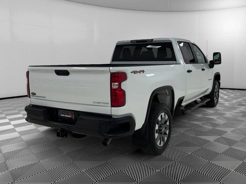 Certified 2026 Chevrolet Silverado 2500 Custom w/ Custom Value Package AWD/4WD image 5