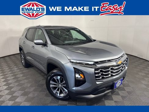 Used 2026 Chevrolet Equinox LT FWD image 1