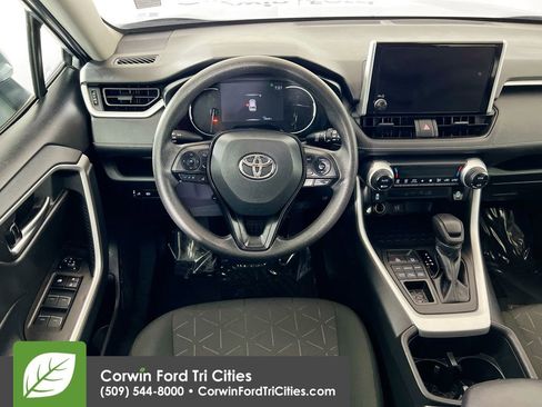 Used 2023 Toyota RAV4 XLE image 25