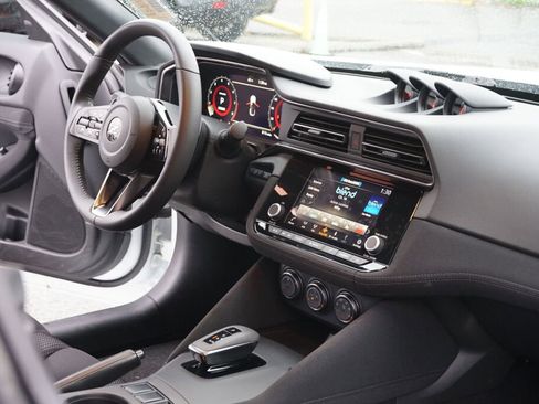 Used 2024 Nissan Z Sport image 13