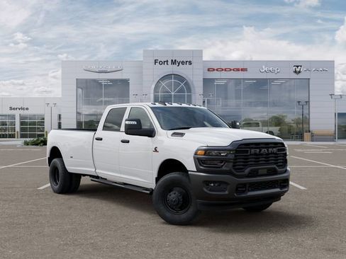 New 2026 RAM 3500 Tradesman AWD/4WD image 5