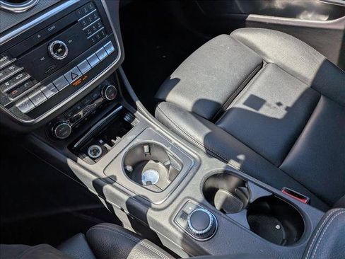 Certified 2018 Mercedes-Benz GLA 250 4MATIC image 11