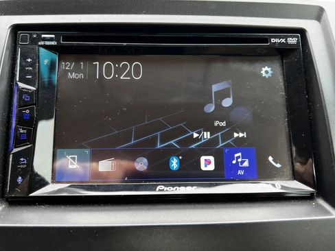 Used 2017 Toyota Camry XLE image 22