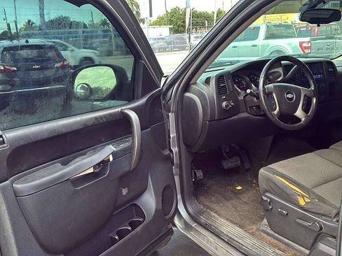 Used 2013 Chevrolet Silverado 1500 LT w/ All-Star Edition AWD/4WD image 7