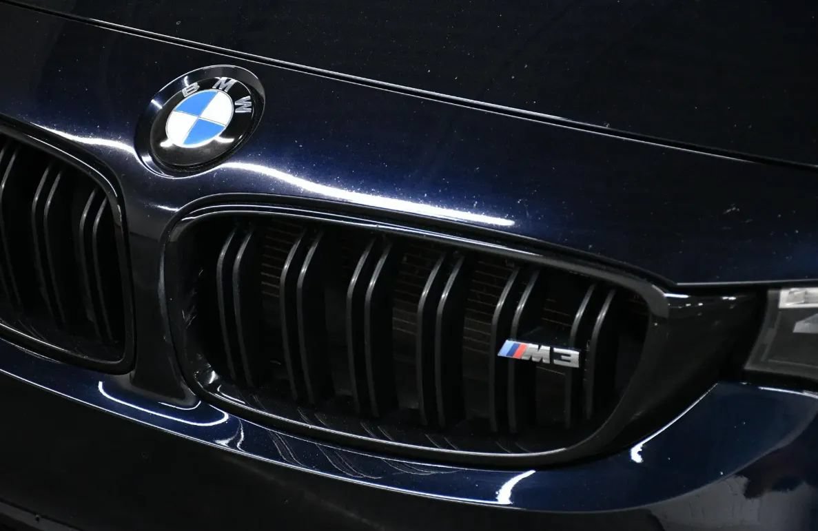 Used 2018 BMW M3 RWD image 5