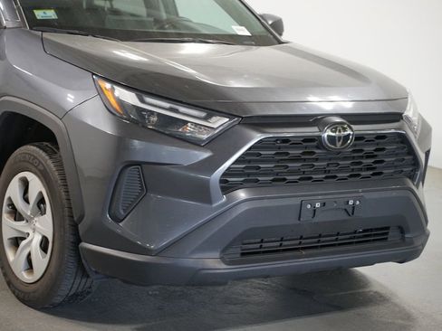 Used 2023 Toyota RAV4 LE image 4