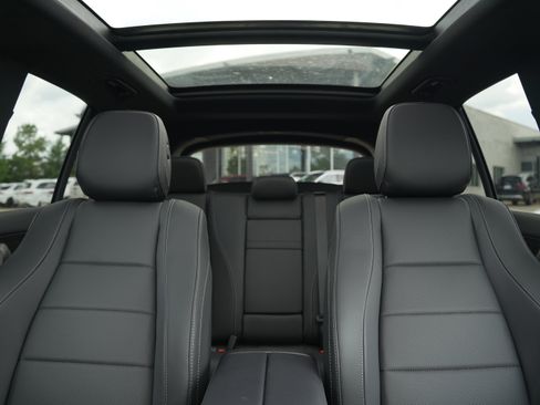 New 2026 Mercedes-Benz GLE 450e 4MATIC image 33